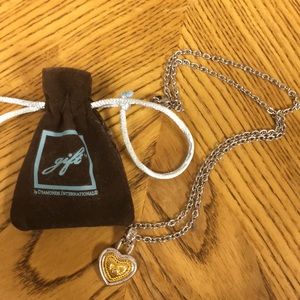 Diamond heart necklace (Diamonds International)